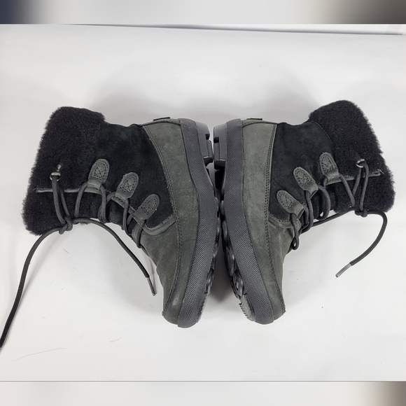 UGG Black Fur-Lined Lace-Up Boots #734 Size 7 - Picture 8 of 11